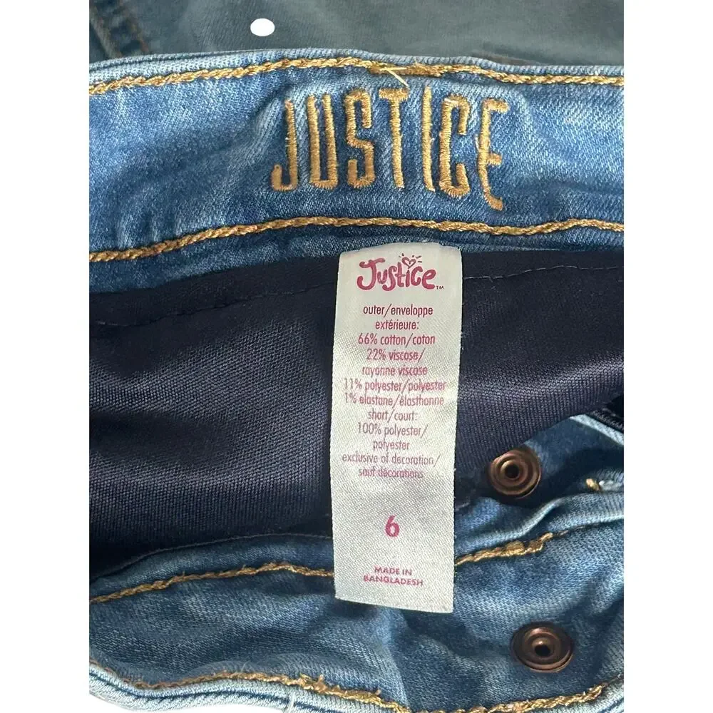 Justice girls size 6 light wash distressed denim skirt